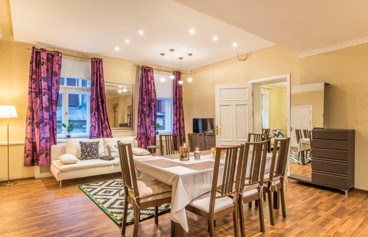Charming Spacious 3 Bedroom In Old Town Riga Luaran gambar