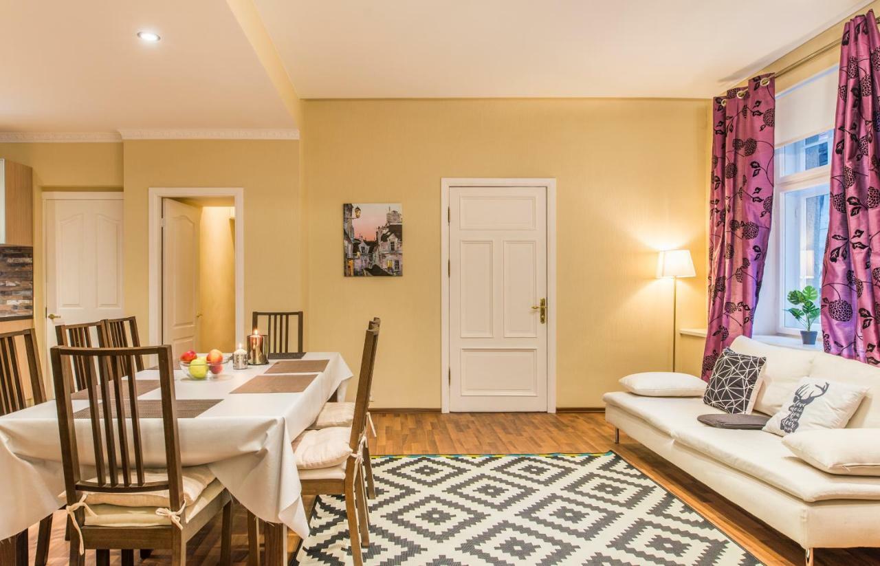 Charming Spacious 3 Bedroom In Old Town Riga Luaran gambar